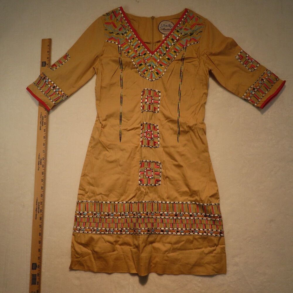 Almatrichi Madrid Womens Size 38 US 6 Tan Embroidered Boho V-Neck Shift Dress